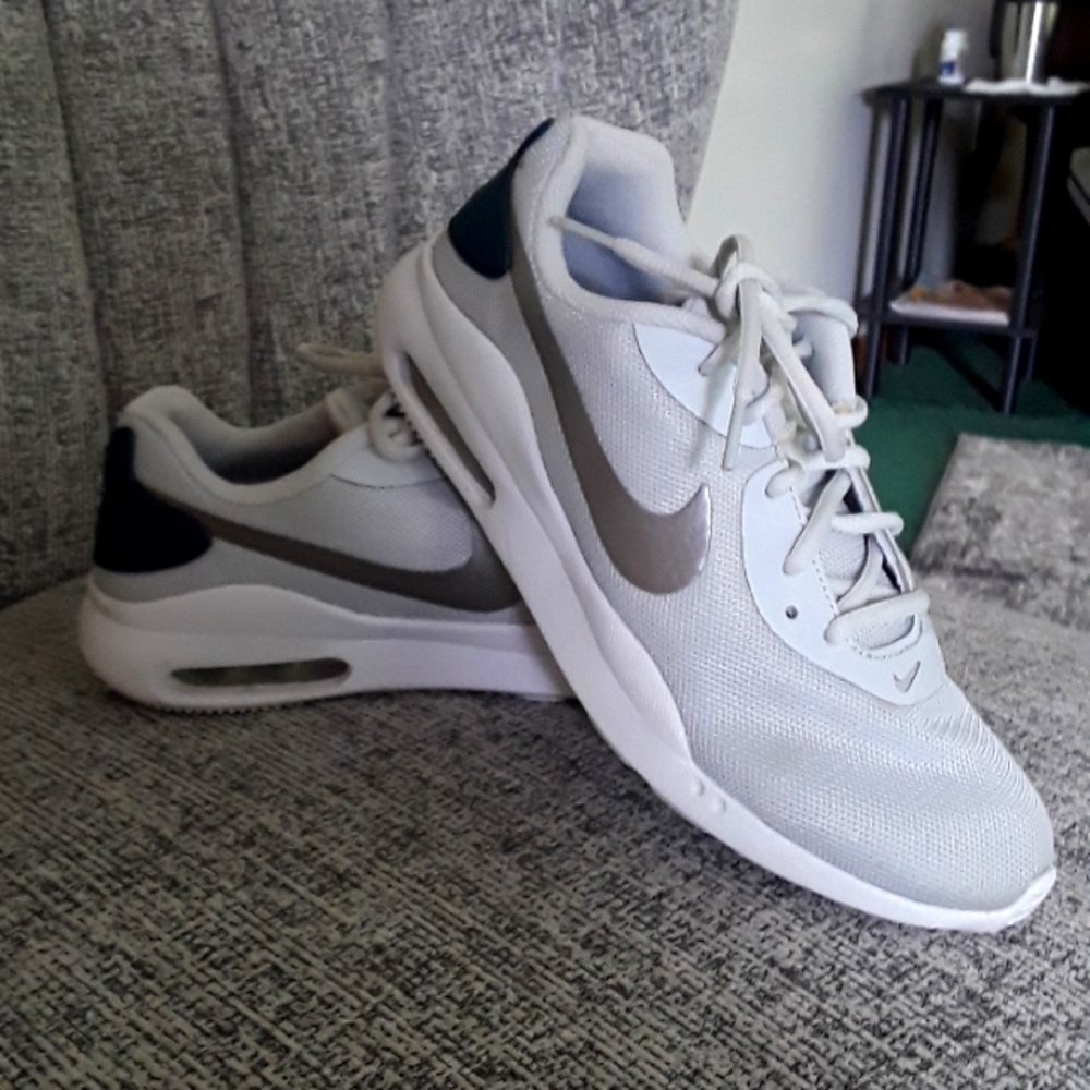 Nike Air Mx Oketo
